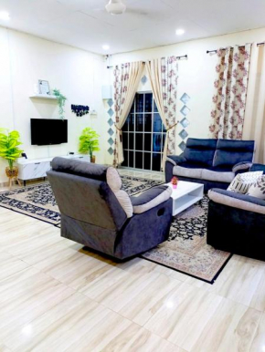 Kuantan SnakeRiver Homestay